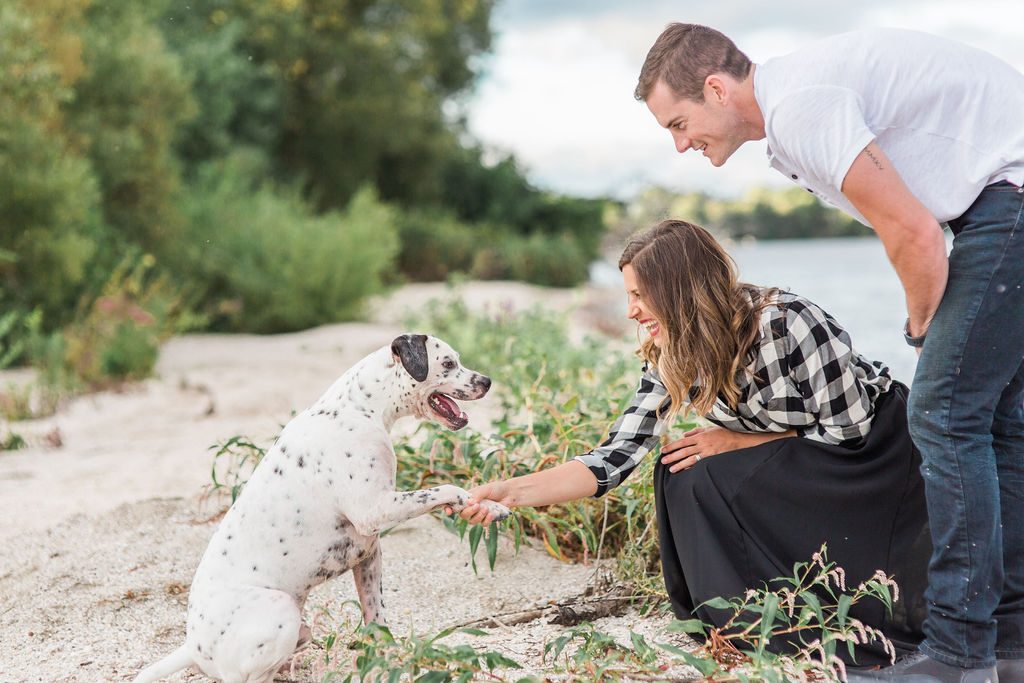 In four years of marriage, we’ve experienced a very long season of waiting for our family to grow. But in that season, our marriage grew stronger and our hearts have been prepared for our Wild child to join the clan in April 2020! Here are the 3 anniversary traditions we do each and every year and photos from our anniversary photo session with Kim Kedinger Photography. | Stay Wild Love #anniversary #pregnancyannouncement #buffalocheck